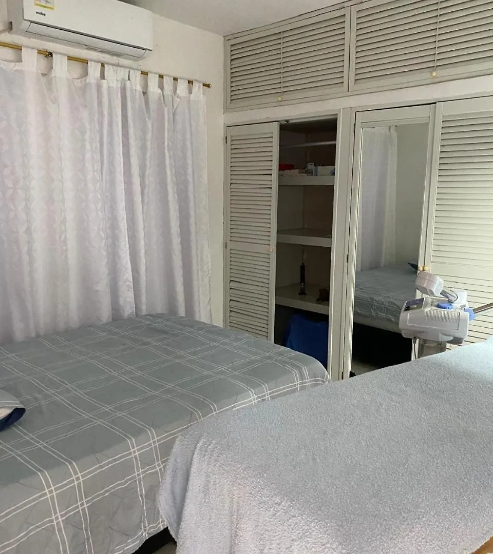 Cartagena Alojamiento Victoria 2 0*,  كولومبيا